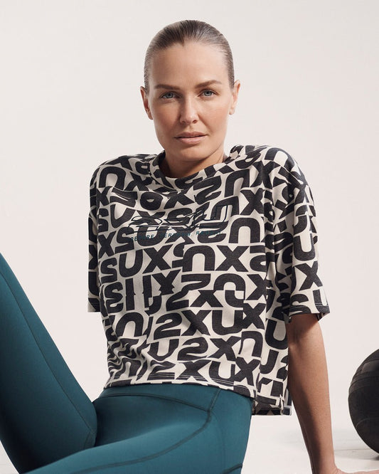 2XU South Africa - Womens Form Crop Tee - Abstract - Abstract Mono/Abstract Mono