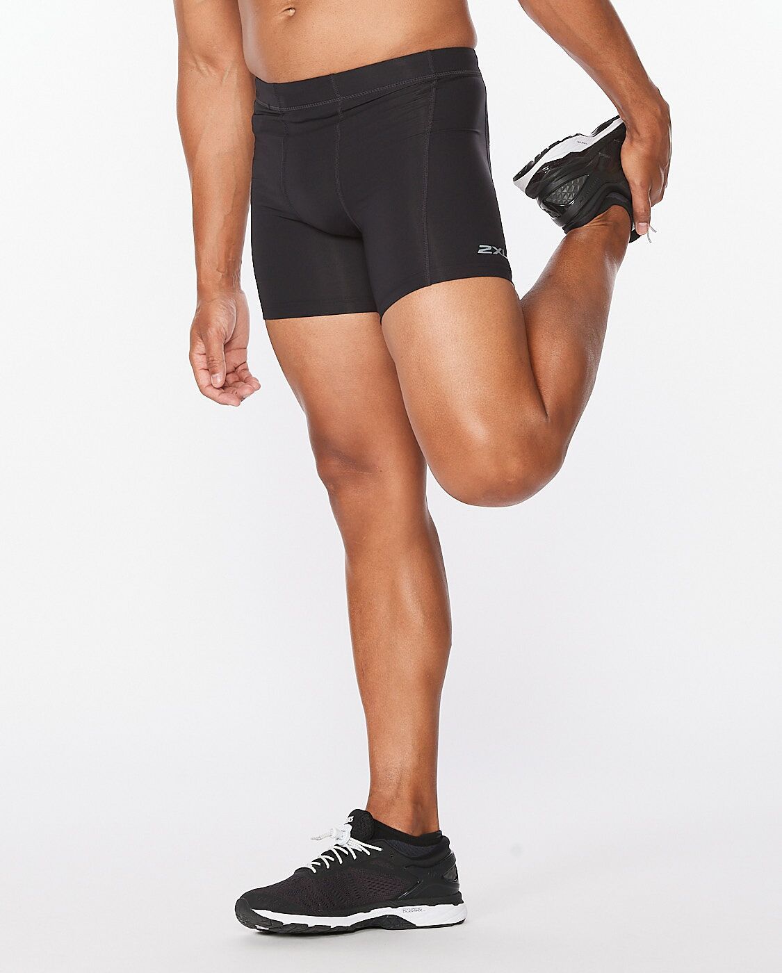 2XU South Africa - Men's Core Compression 1/2 Shorts - Black/Silver