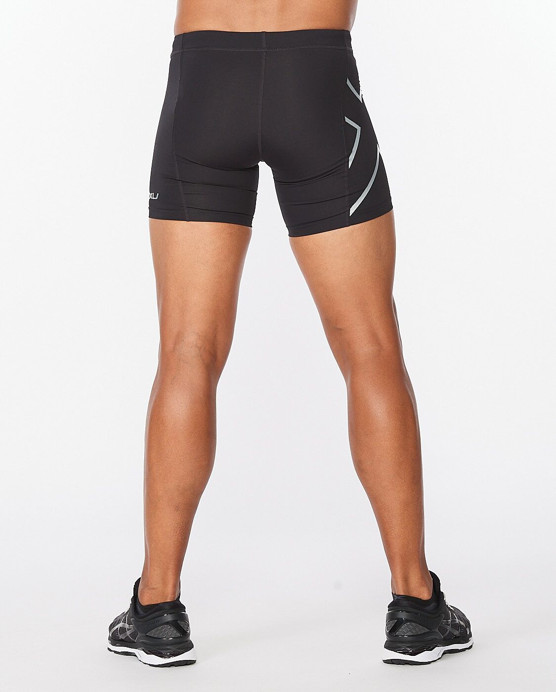 2XU South Africa - Men's Core Compression 1/2 Shorts - Black/Silver