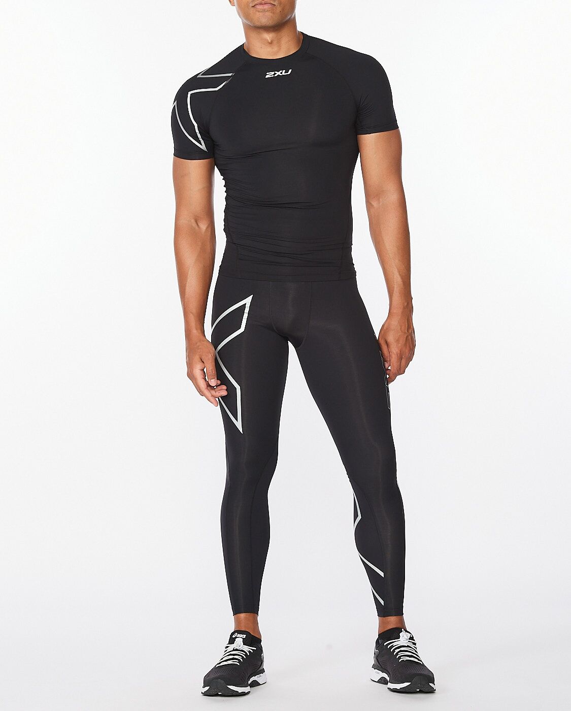 2XU South Africa - Men's Core Compression Short Sleeve - Black/Silver