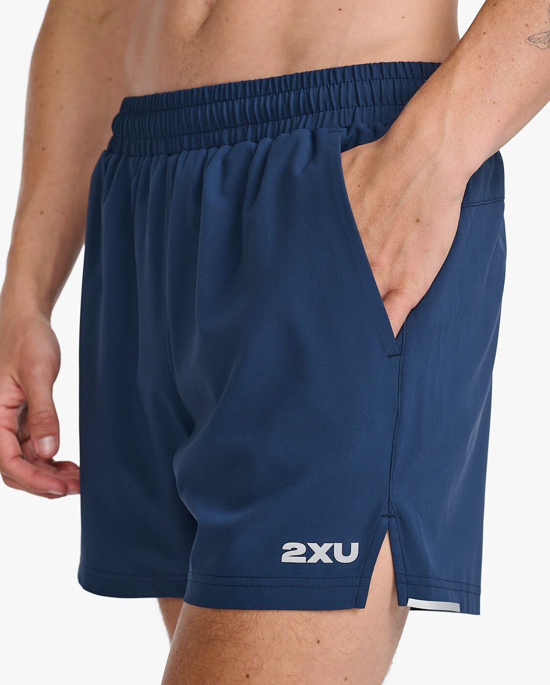 2XU South Africa - Mens Aero 5 Inch Shorts - MDN/SRF