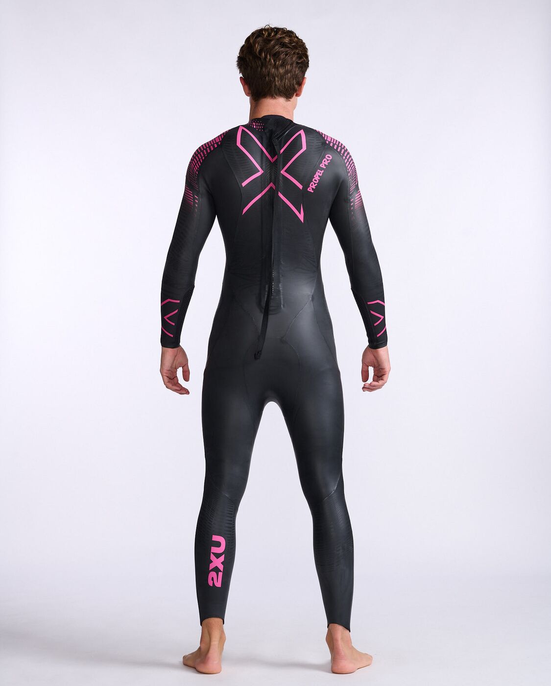 2XU South Africa - Men's Propel: Pro Wetsuit - Black/Punk Pink