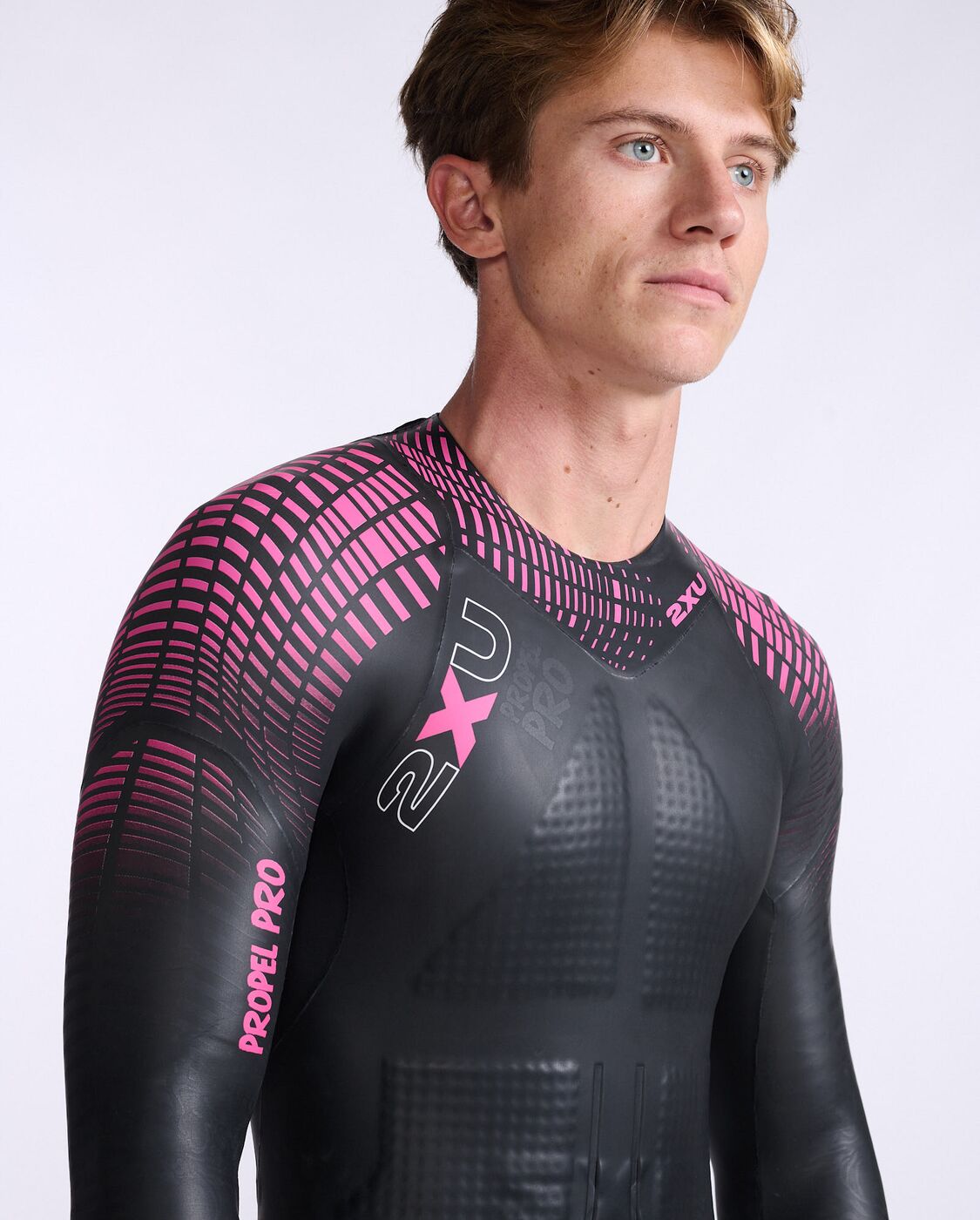 2XU South Africa - Men's Propel: Pro Wetsuit - Black/Punk Pink