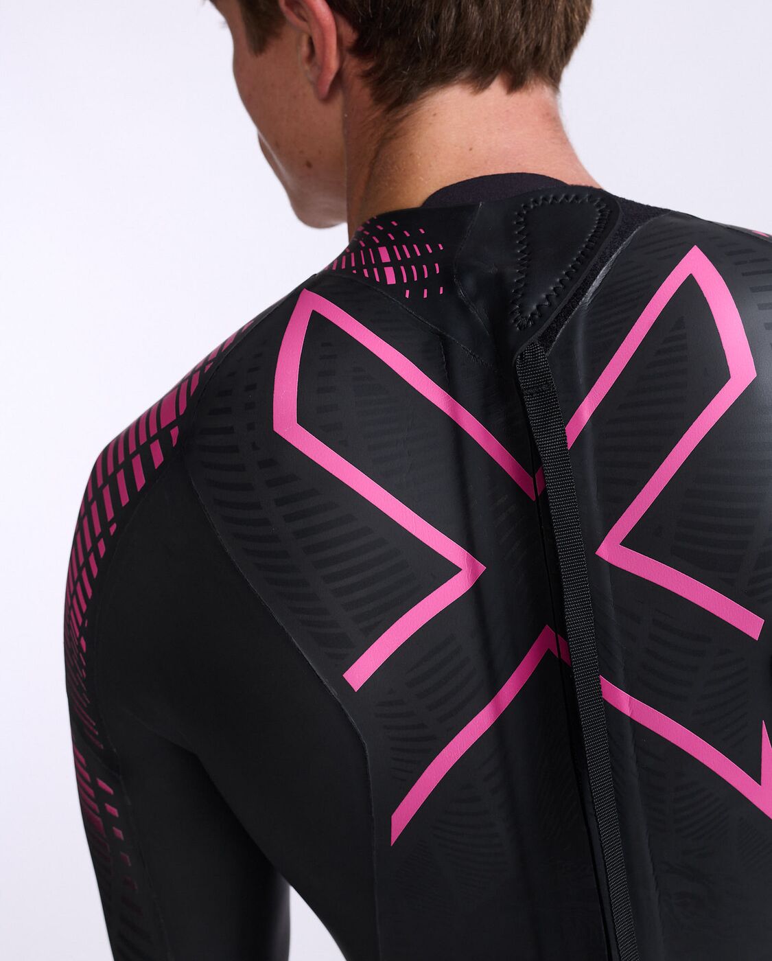 2XU South Africa - Men's Propel: Pro Wetsuit - Black/Punk Pink