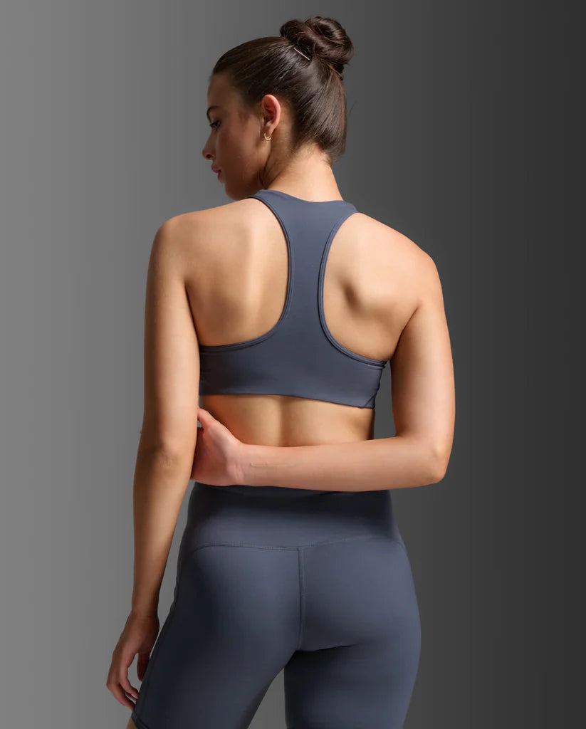 2XU Women's Form Racerback Medium Impact Bra