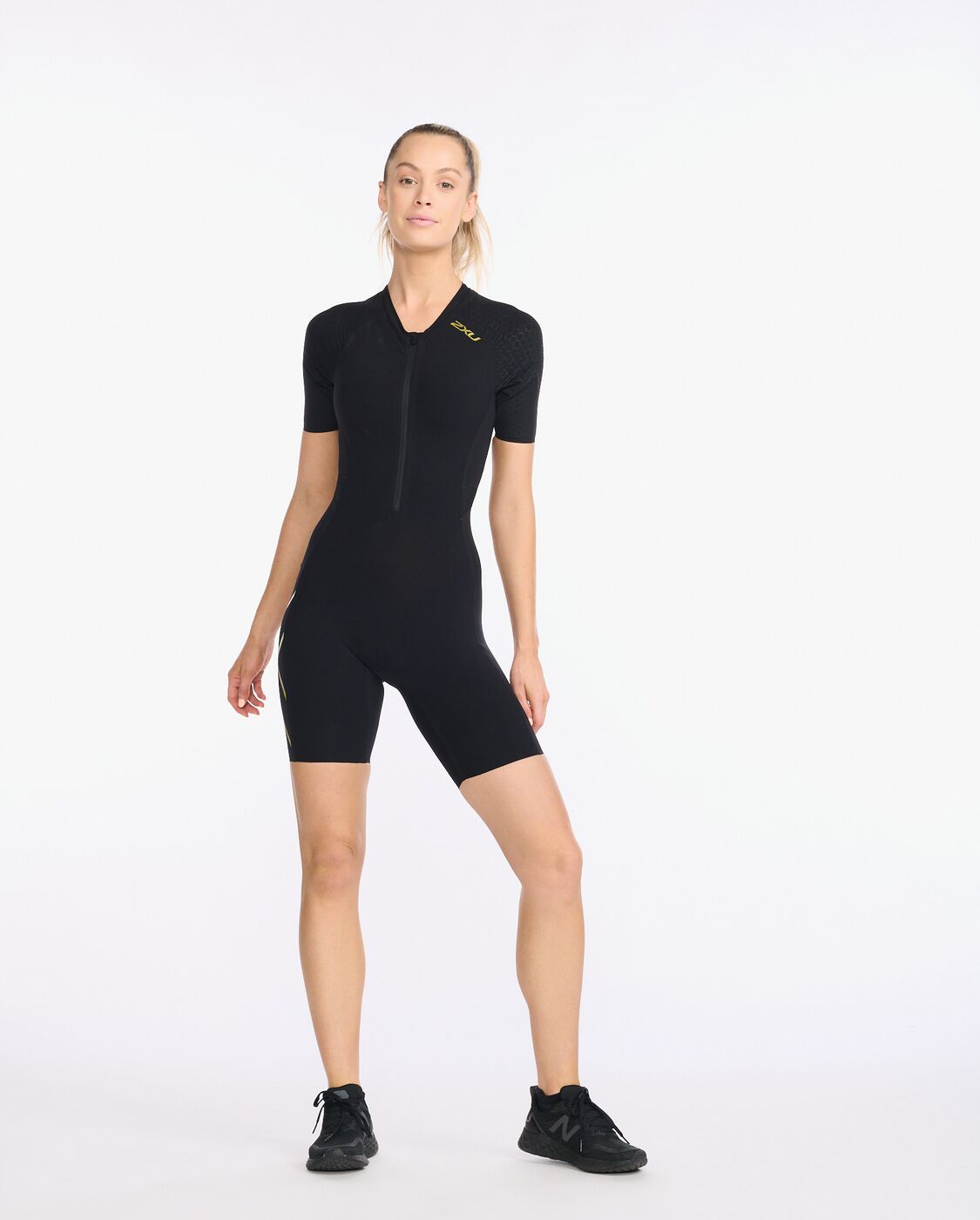 2XU South Africa - Womens Light Speed Tech Sleeved Trisuit - Black/Copper Reflective