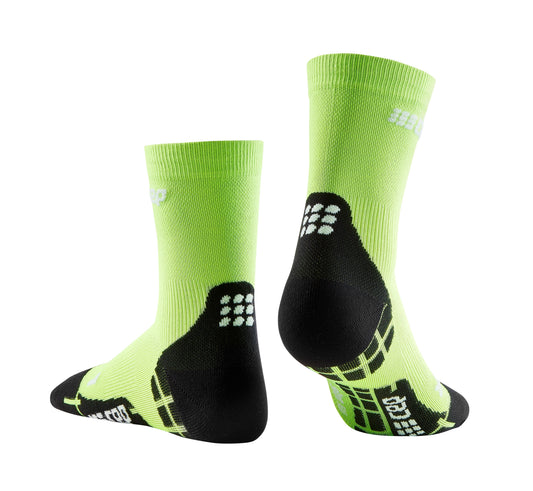 CEP Ultralight Short Compression Sock Men's - Flash Green / Black