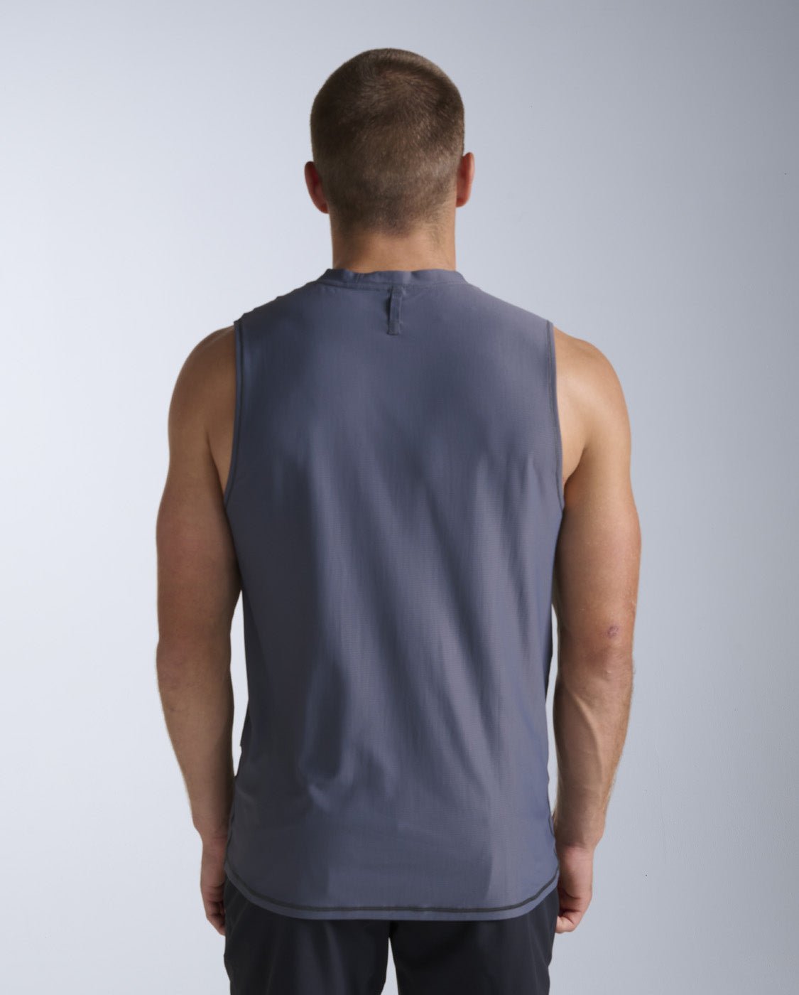 2XU South Africa - Men's Aero Trail Tank - S