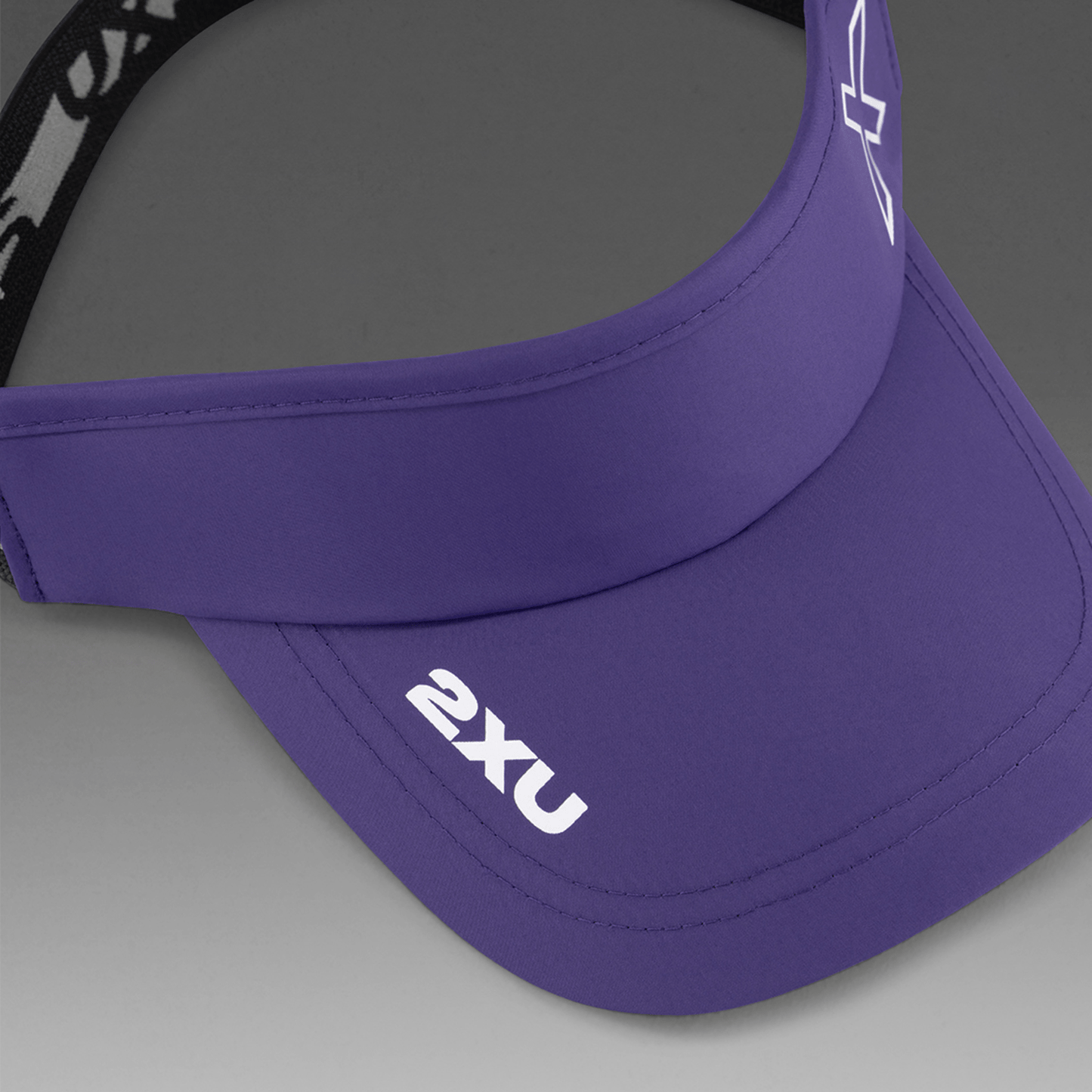 2XU South Africa - Performance Visor - FDK/WHT