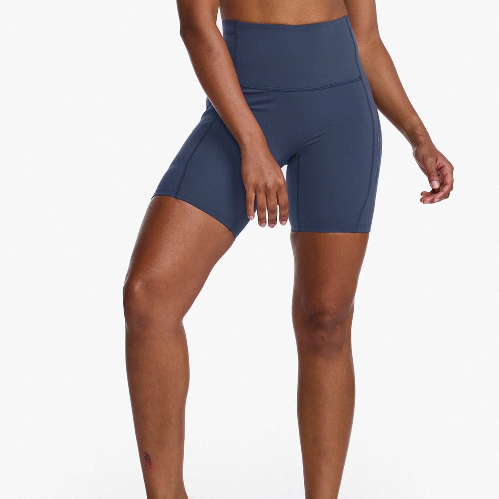 2XU South Africa - Women's Form Stash Hi - Rise Bike Shorts - IDK/IDK