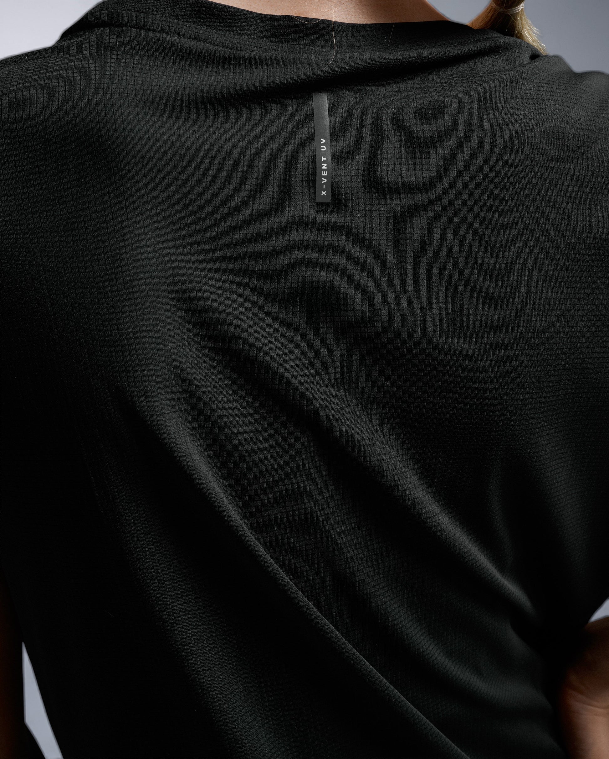 2XU South Africa - Women's Aero Trail Tee - S